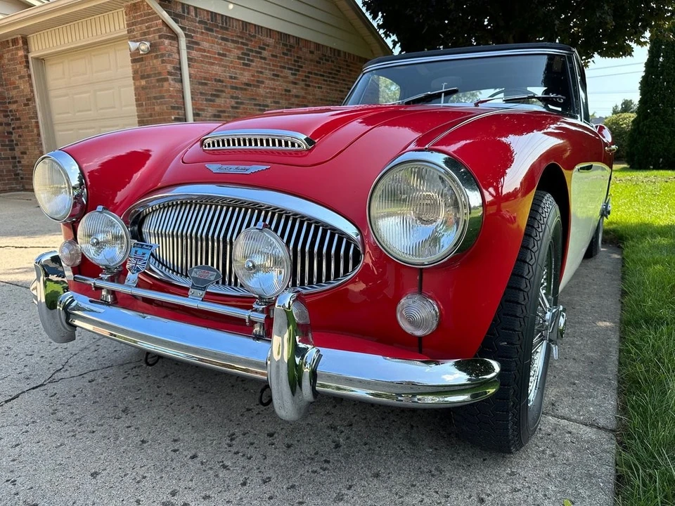 1966 Austin-Healey 3000 Mark III - Image 6 of 21