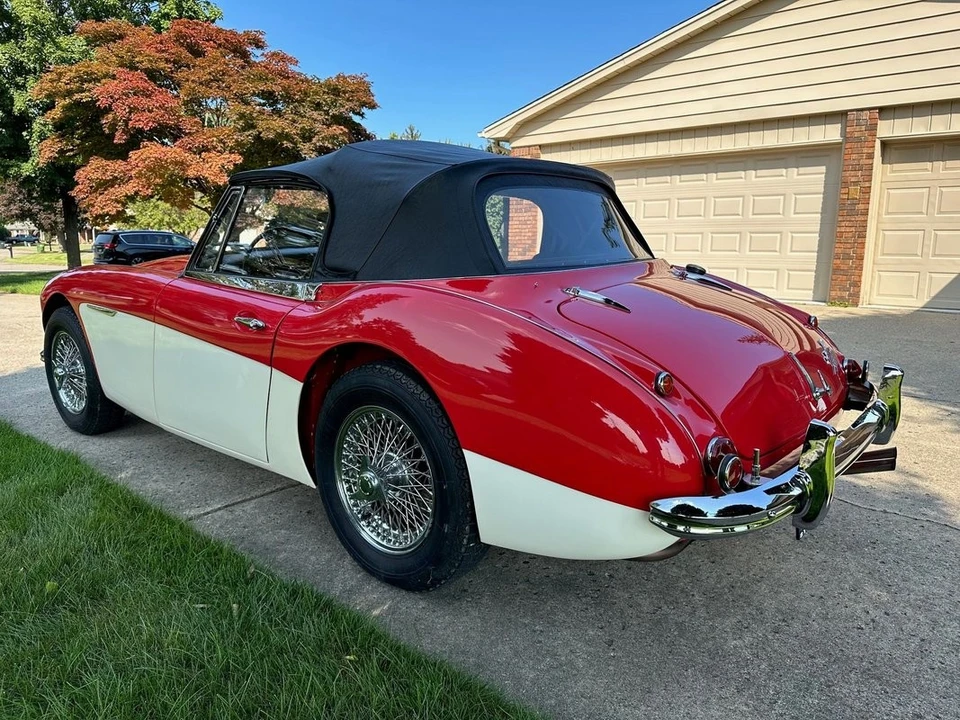 1966 Austin-Healey 3000 Mark III - Image 12 of 21