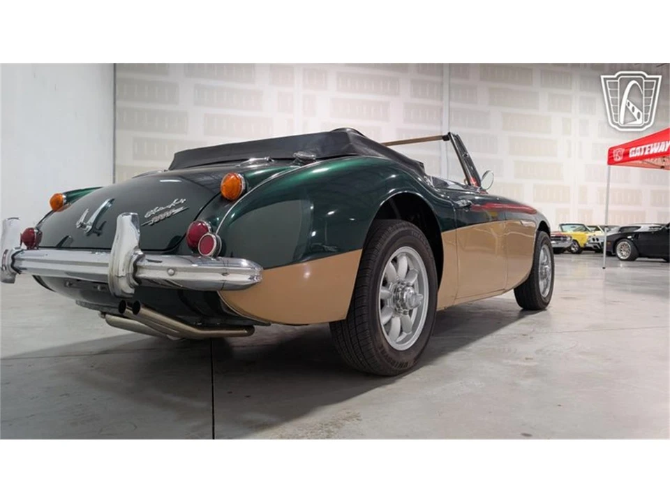 1966 Austin-Healey 3000 Mark III - Image 16 of 31
