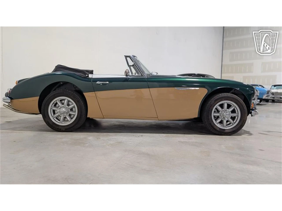 1966 Austin-Healey 3000 Mark III - Image 19 of 31