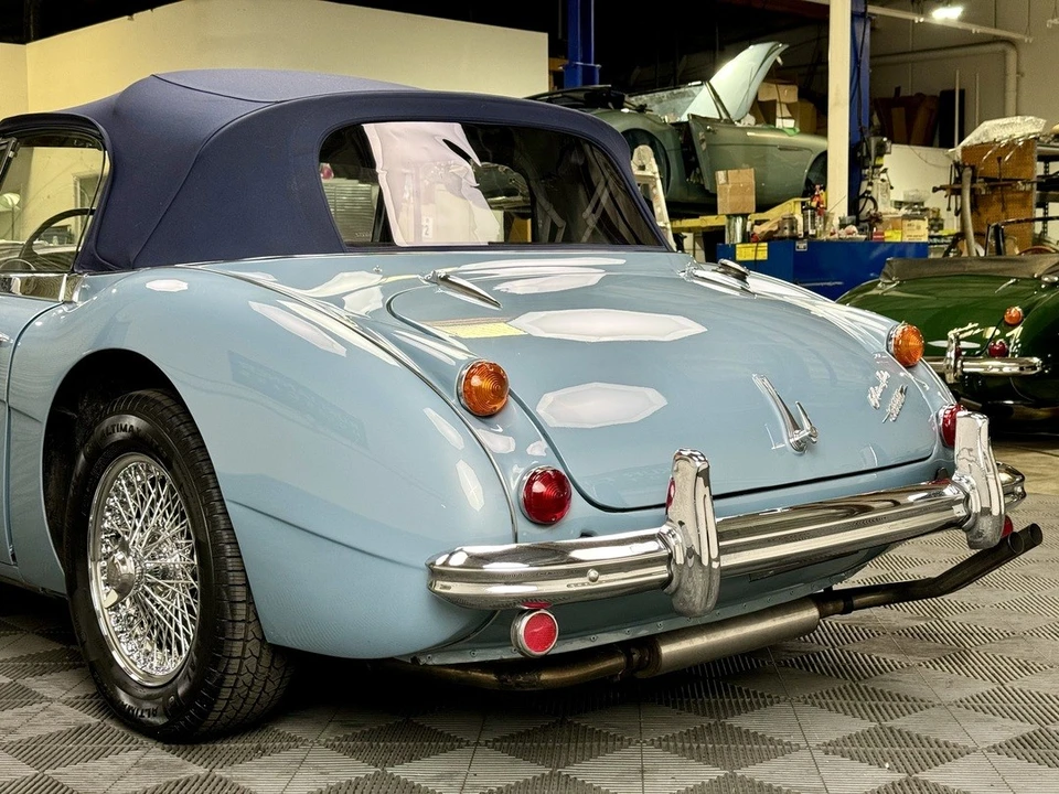 1966 Austin-Healey 3000 Mark III - Image 15 of 31