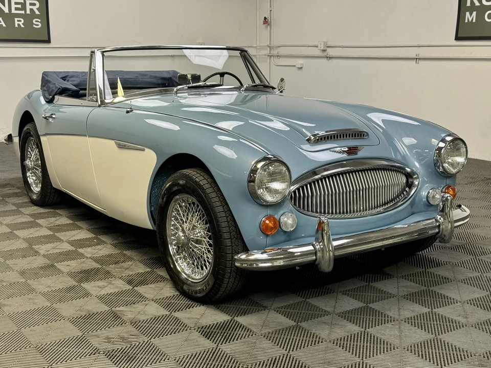1966 Austin-Healey 3000 Mark III - Image 4 of 31