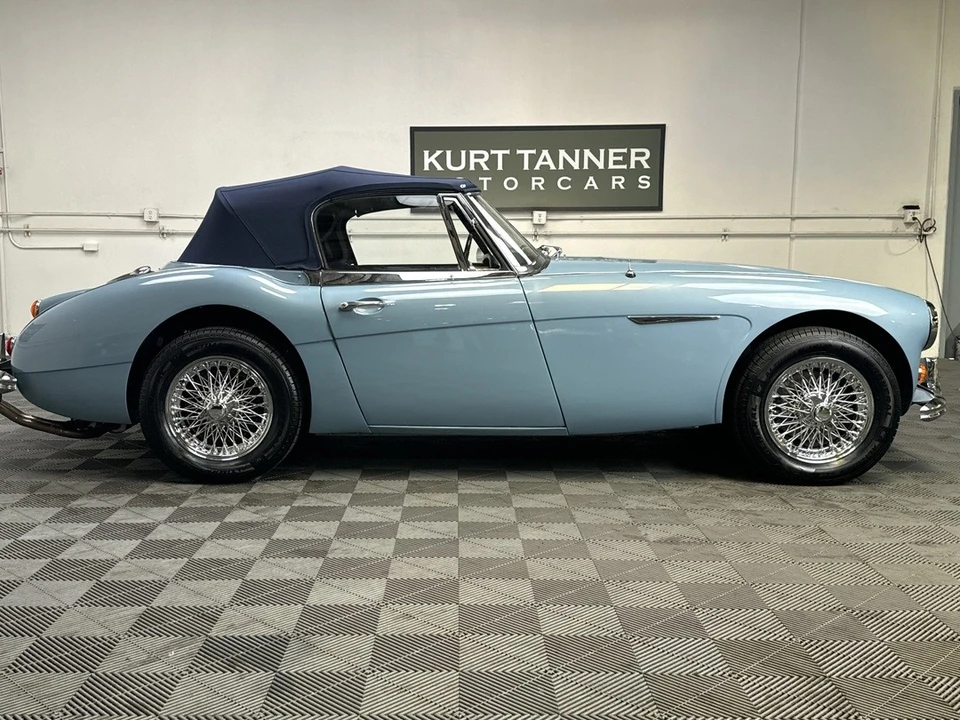 1966 Austin-Healey 3000 Mark III - Image 11 of 31