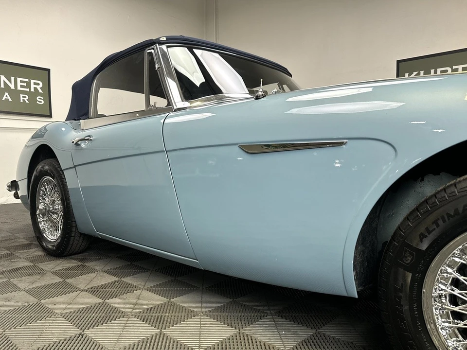 1966 Austin-Healey 3000 Mark III - Image 12 of 31