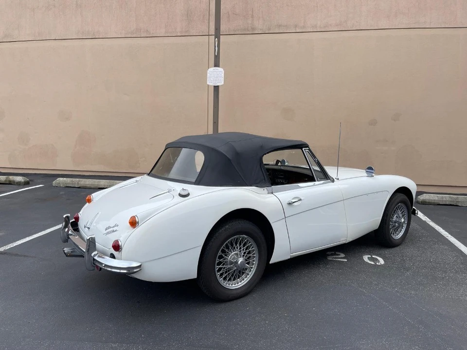 1966 Austin-Healey 3000 Mark III - Image 5 of 8