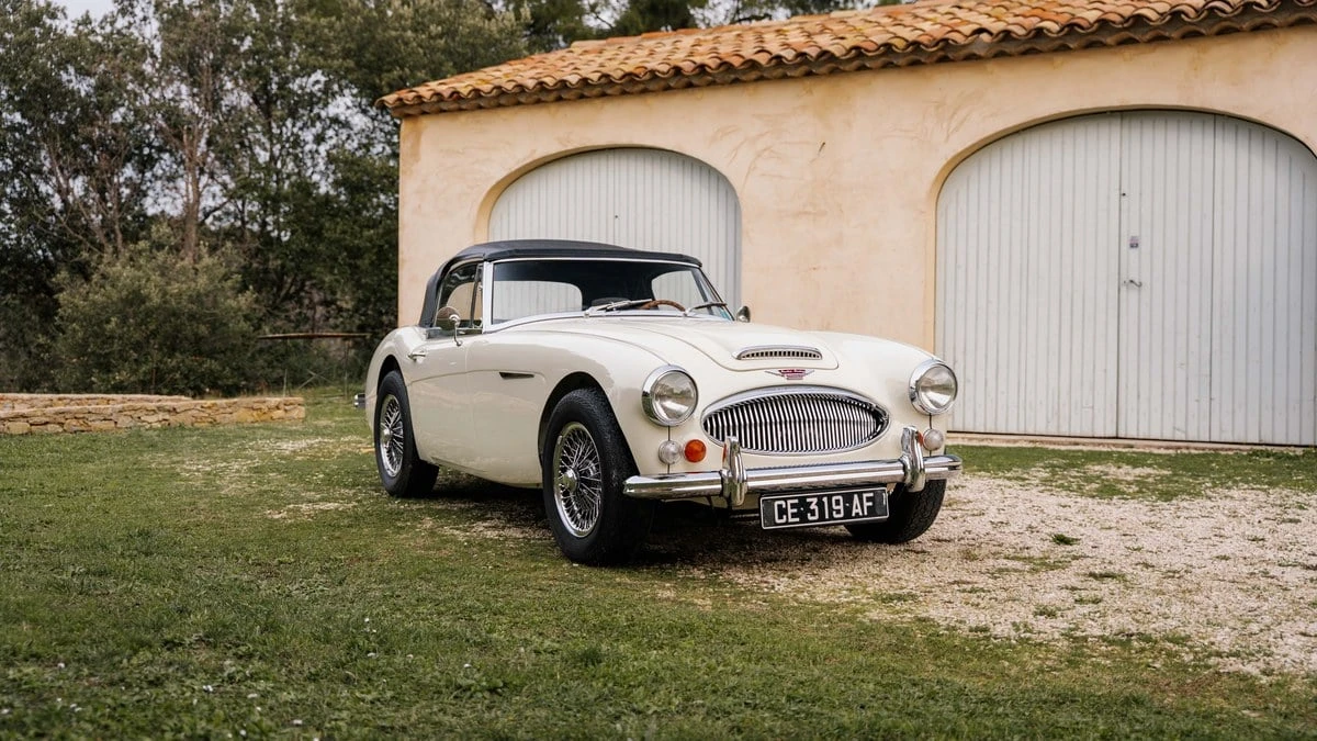1966 Austin-Healey 3000 Mark III - Image 12 of 30