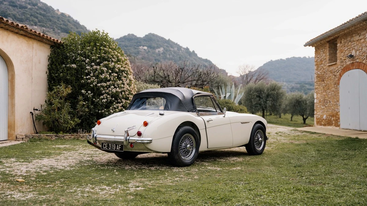 1966 Austin-Healey 3000 Mark III - Image 14 of 30