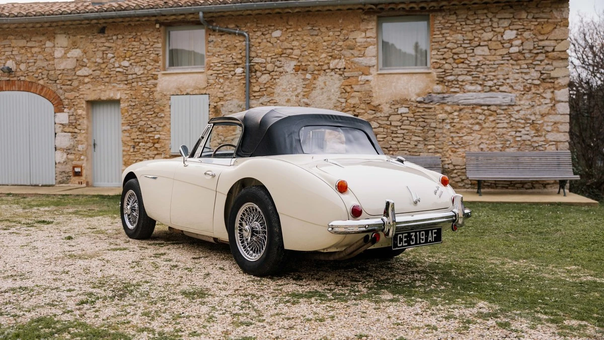 1966 Austin-Healey 3000 Mark III - Image 16 of 30