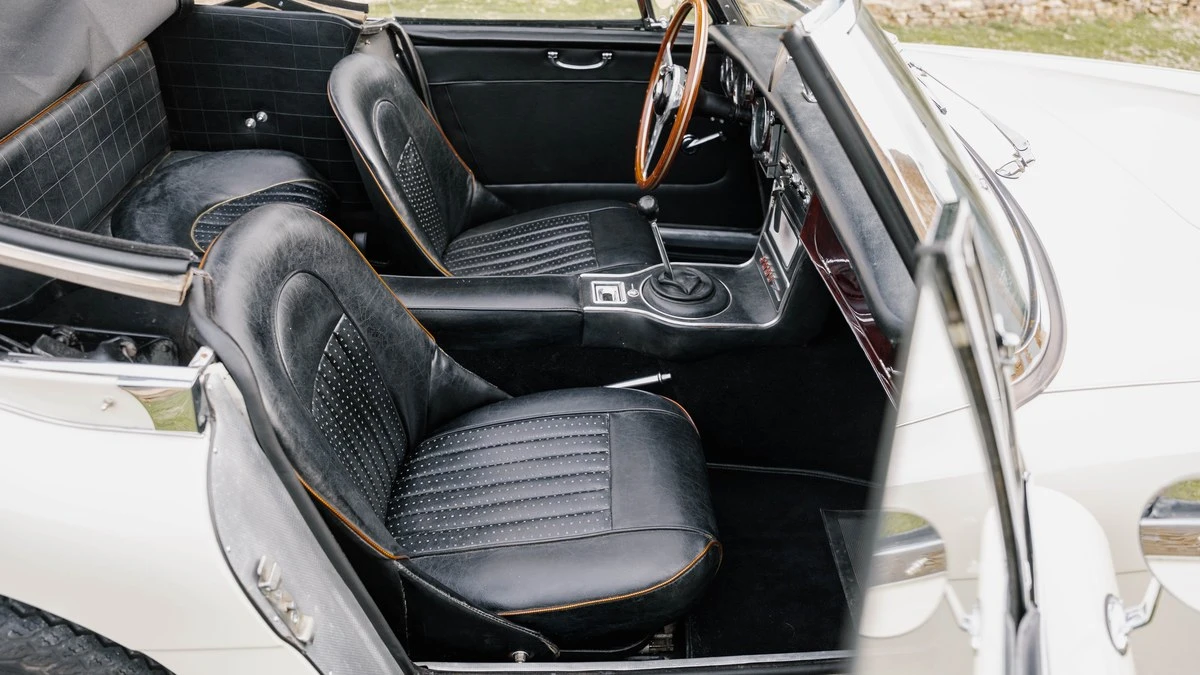 1966 Austin-Healey 3000 Mark III - Image 26 of 30