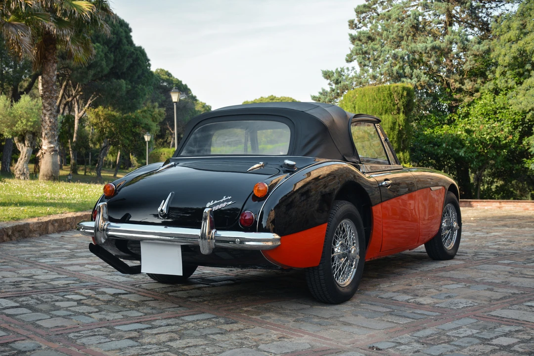 1966 Austin-Healey 3000 Mark III - Image 10 of 31