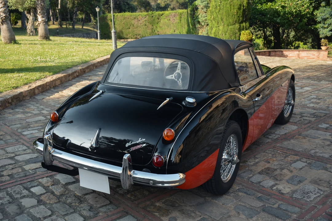 1966 Austin-Healey 3000 Mark III - Image 20 of 31