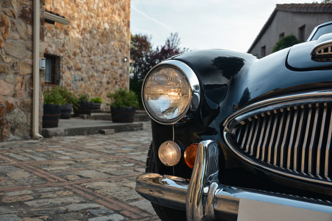 1966 Austin-Healey 3000 Mark III - Image 25 of 31
