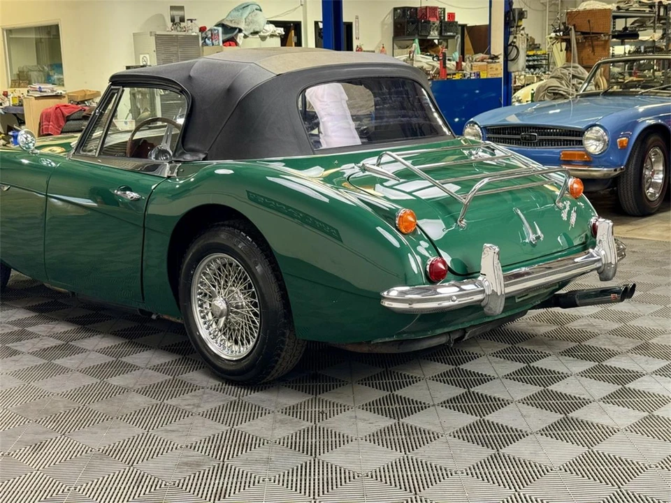 1966 Austin-Healey 3000 Mark III - Image 14 of 31
