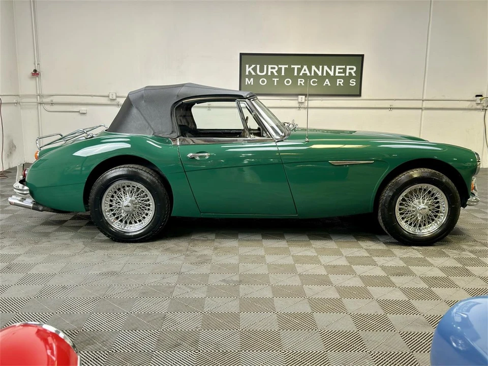 1966 Austin-Healey 3000 Mark III - Image 19 of 31