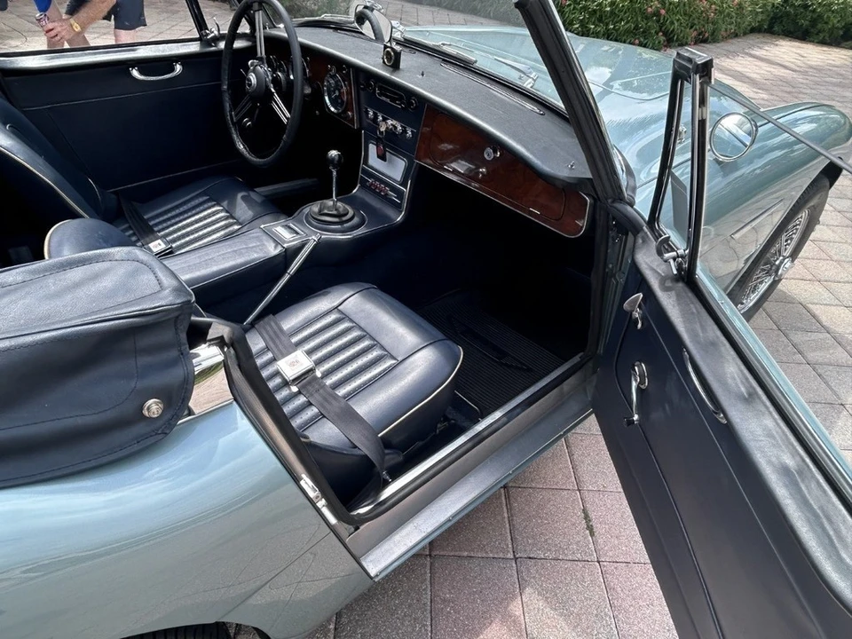 1966 Austin-Healey 3000 Mark III - Image 9 of 12