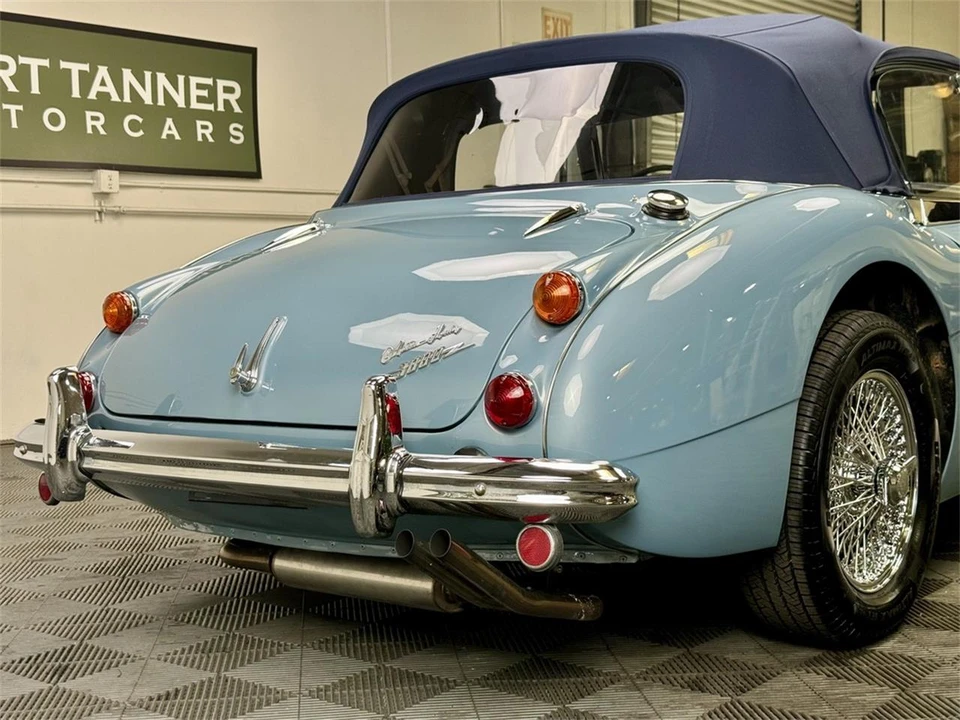 1966 Austin-Healey 3000 Mark III - Image 19 of 31