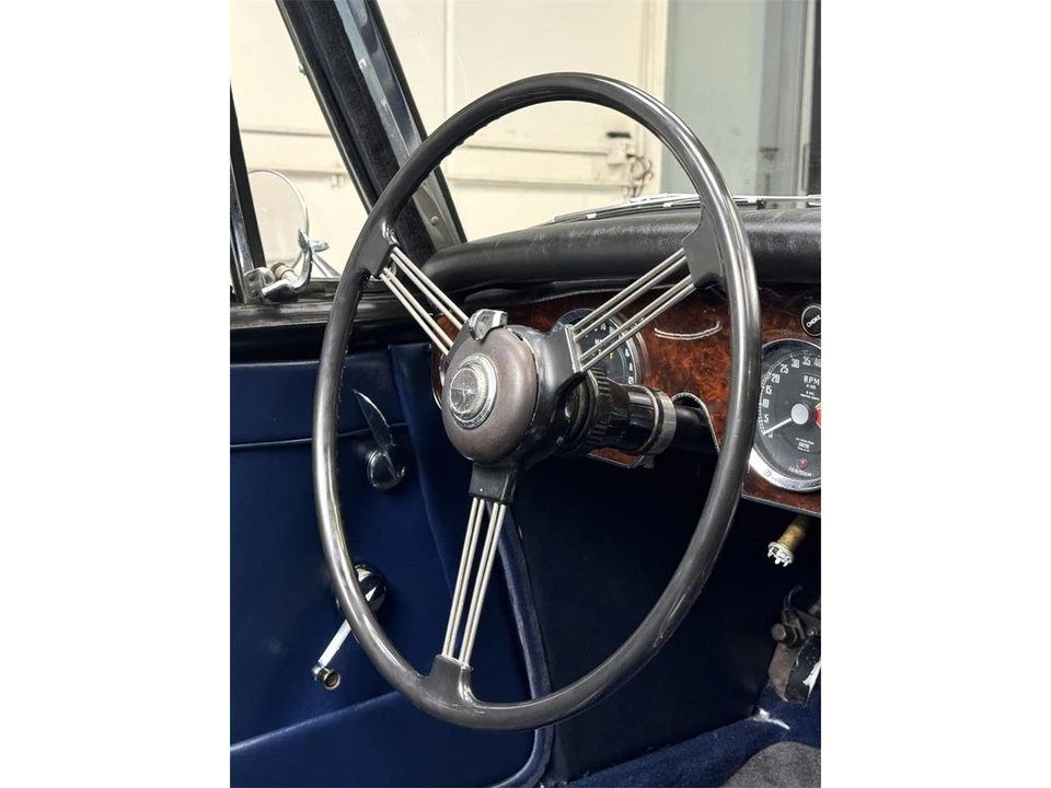 1966 Austin-Healey 3000 Mark III - Image 26 of 31