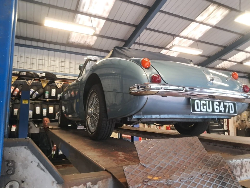 1966 Austin-Healey 3000 Mark III - Image 17 of 30