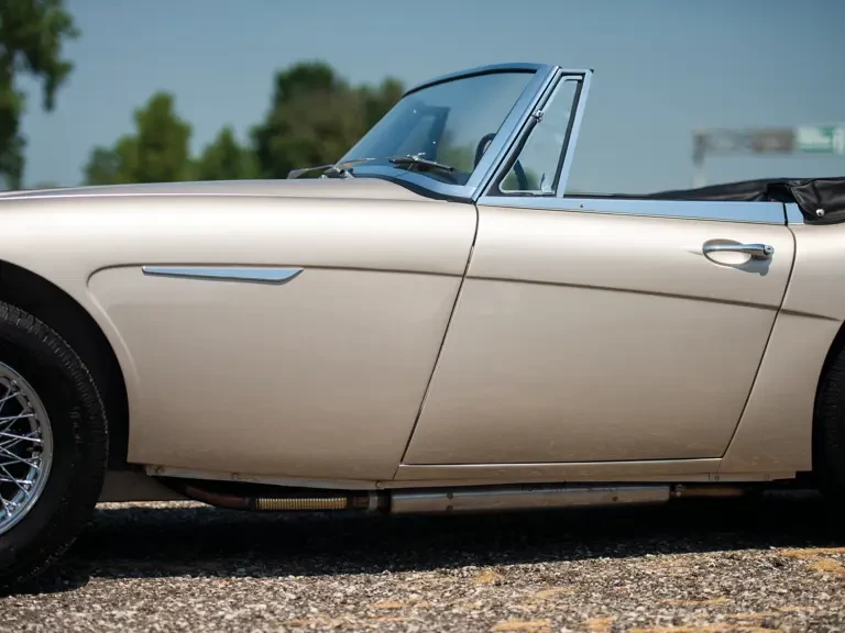 1966 Austin-Healey 3000 Mark III - Image 15 of 31