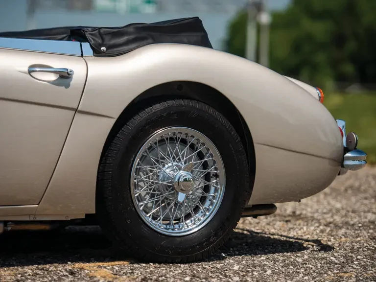 1966 Austin-Healey 3000 Mark III - Image 16 of 31