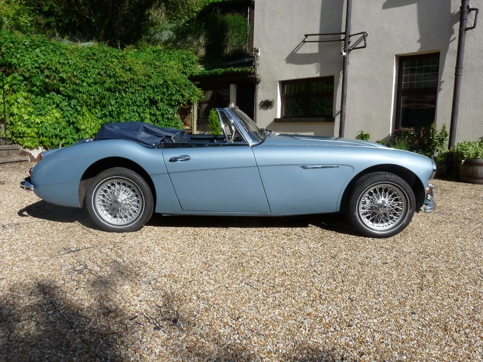 1966 Austin-Healey 3000 Mark III - Image 8 of 31