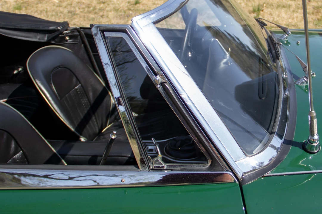 1966 Austin-Healey 3000 Mark III - Image 23 of 31