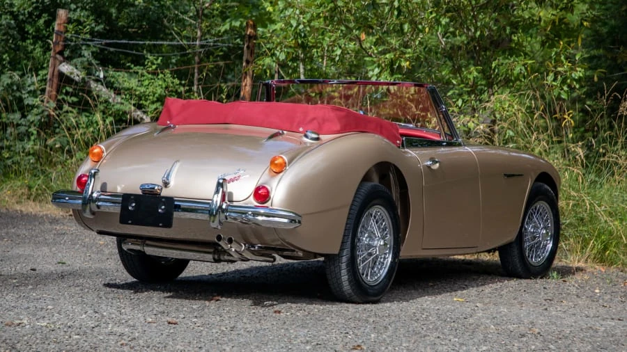 1966 Austin-Healey 3000 Mark III - Image 13 of 20