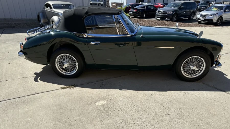 1966 Austin-Healey 3000 Mark III - Image 6 of 10