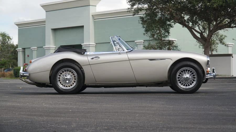 1966 Austin-Healey 3000 Mark III - Image 21 of 22