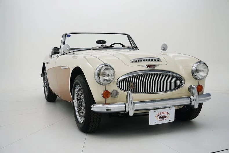 1966 Austin-Healey 3000 Mark III - Image 15 of 20