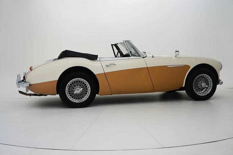 1966 Austin-Healey 3000 Mark III - Image 12 of 20
