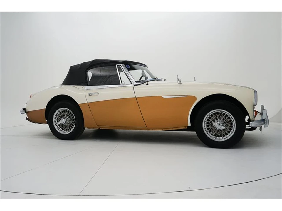 1966 Austin-Healey 3000 Mark III - Image 29 of 31
