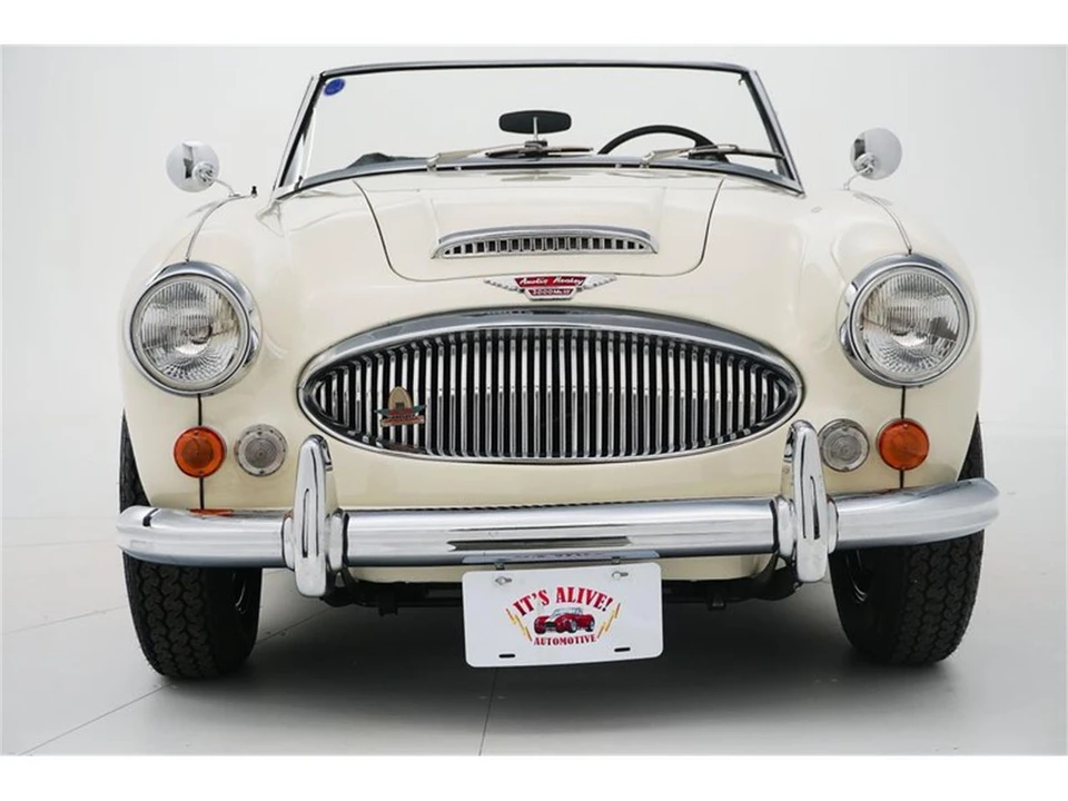 1966 Austin-Healey 3000 Mark III - Image 16 of 31