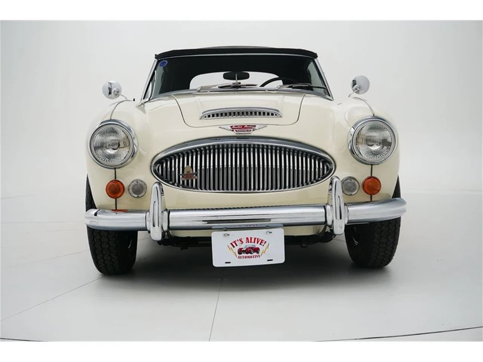 1966 Austin-Healey 3000 Mark III - Image 17 of 31