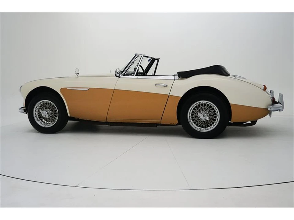 1966 Austin-Healey 3000 Mark III - Image 6 of 31