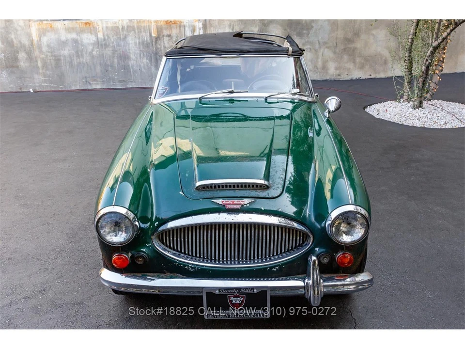 1966 Austin-Healey 3000 Mark III - Image 8 of 31