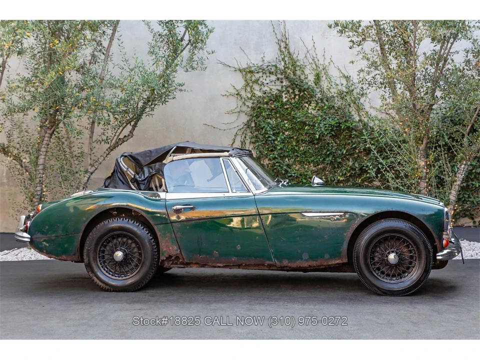 1966 Austin-Healey 3000 Mark III - Image 9 of 31