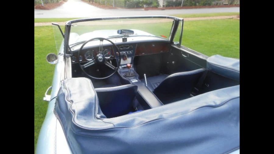 1966 Austin-Healey 3000 Mark III - Image 4 of 9