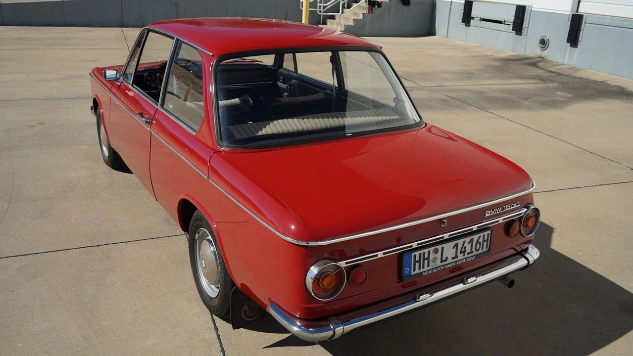 1966 BMW 1600 & 1602 - Image 10 of 12