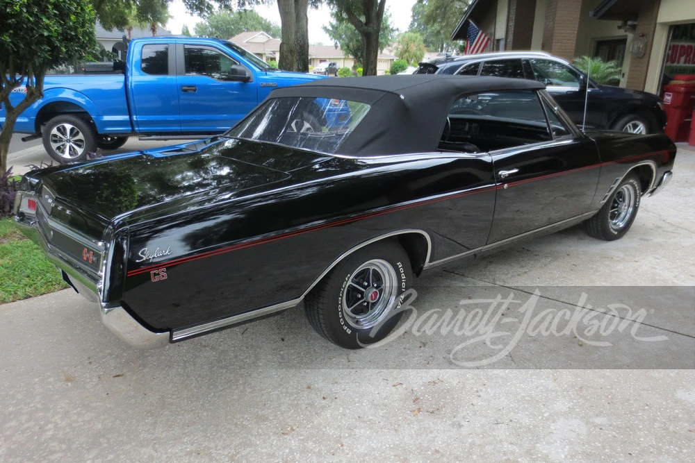 1966 Buick Gran Sport - Image 18 of 19