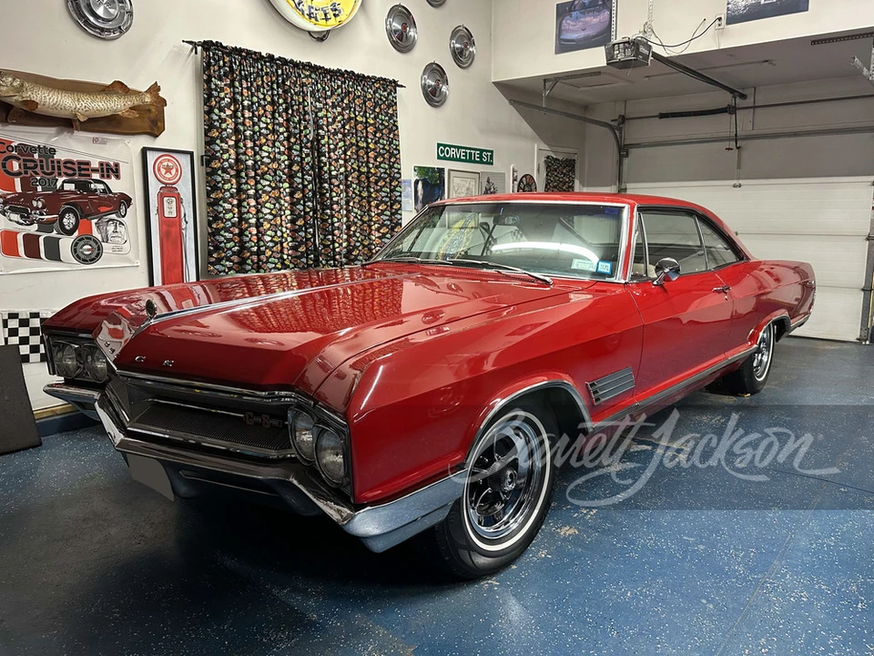 1966 Buick Wildcat - Image 11 of 11