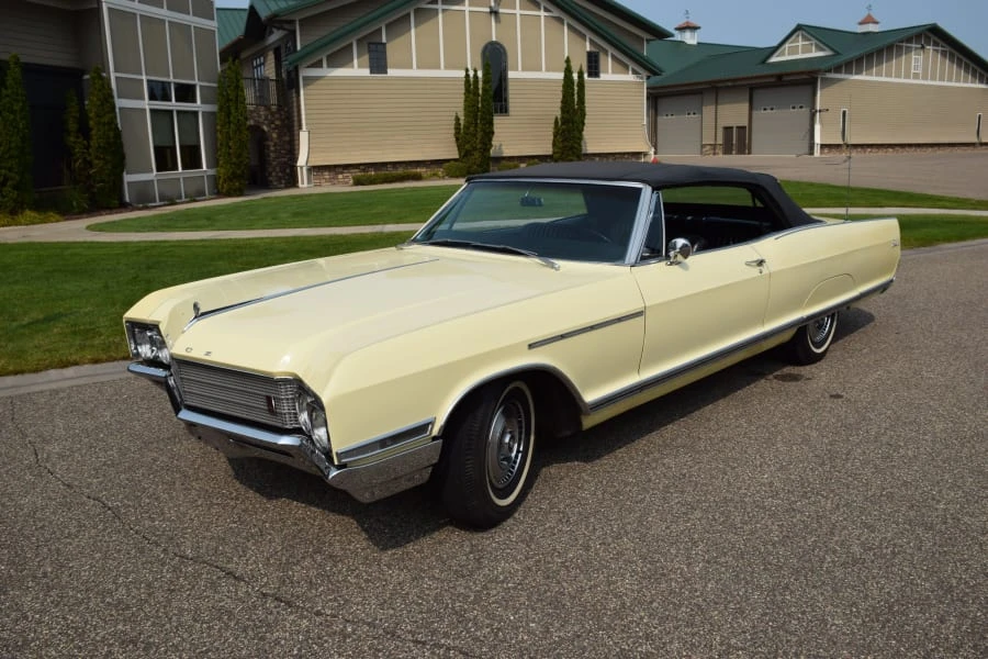 1966 Buick Electra - Image 2 of 16