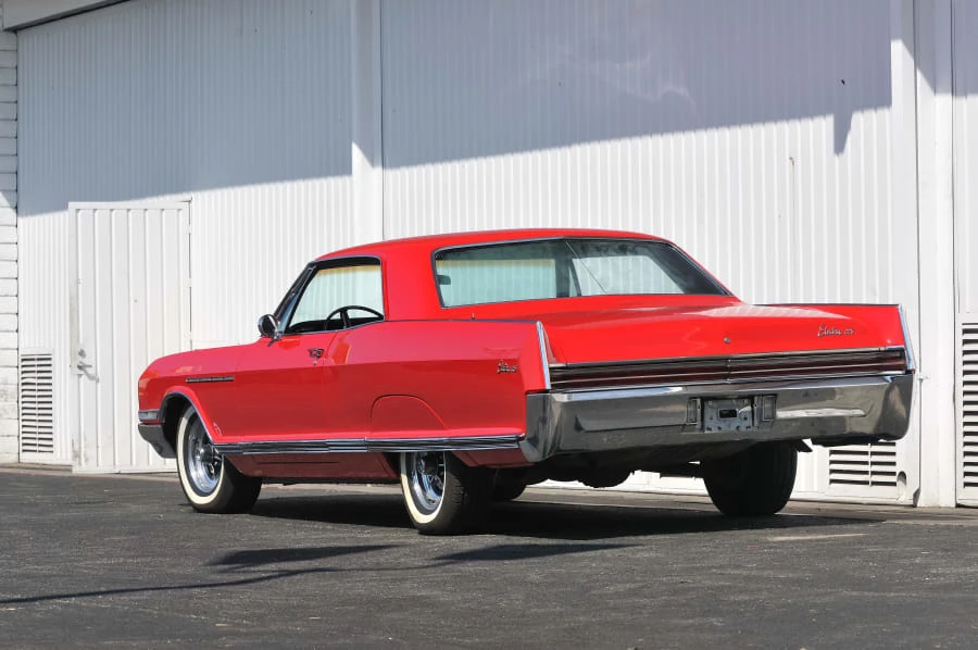 1966 Buick Electra - Image 2 of 10