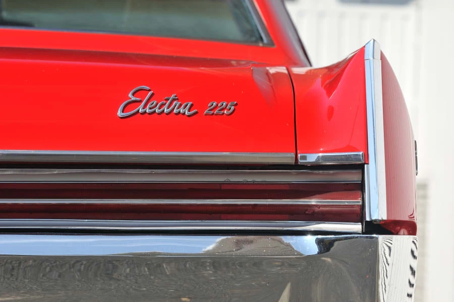 1966 Buick Electra - Image 8 of 10