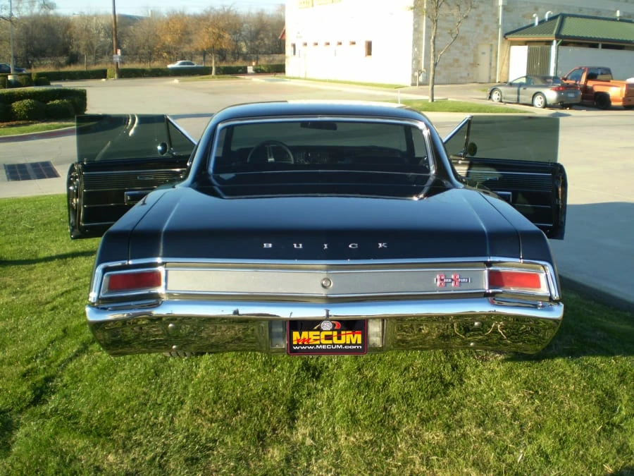 1966 Buick Gran Sport - Image 6 of 7