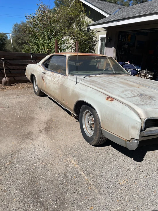 1966 Buick Riviera 2nd Gen - Image 10 of 15
