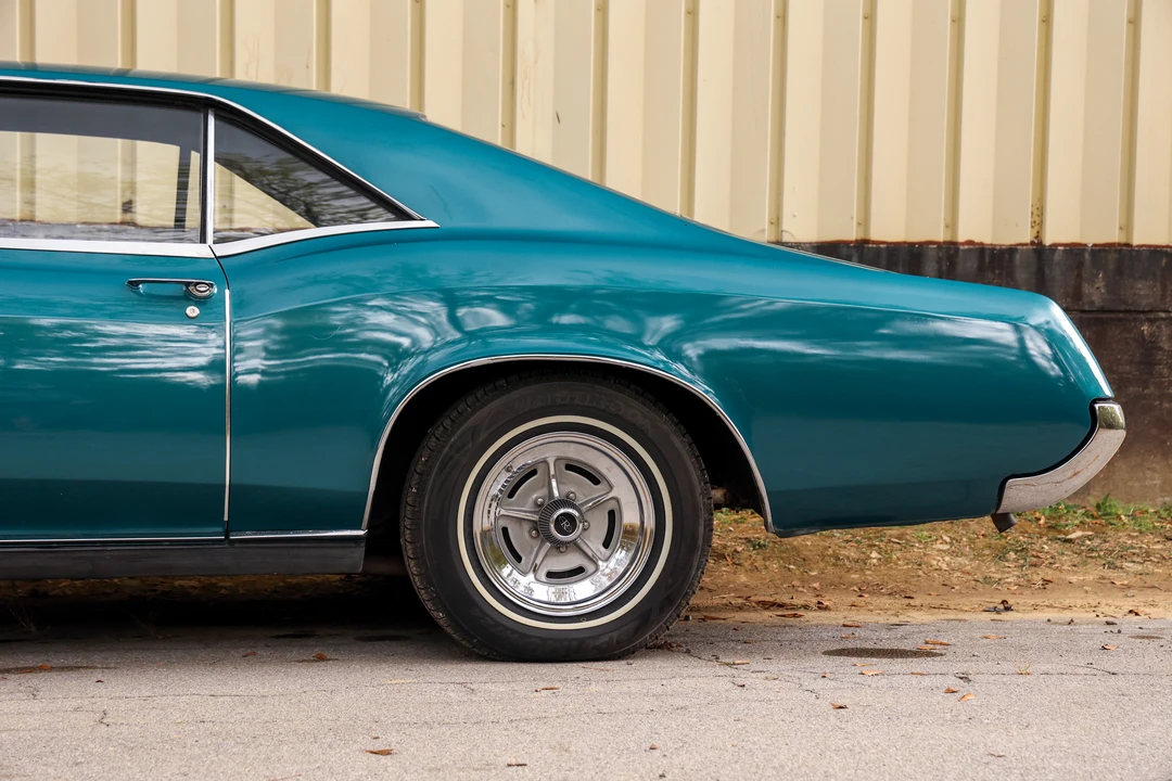 1966 Buick Riviera 2nd Gen - Image 12 of 31