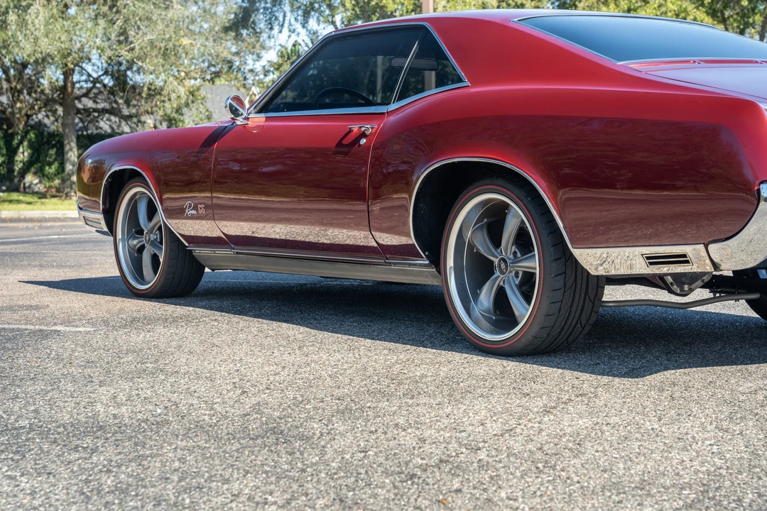 1966 Buick Riviera 2nd Gen - Image 9 of 31