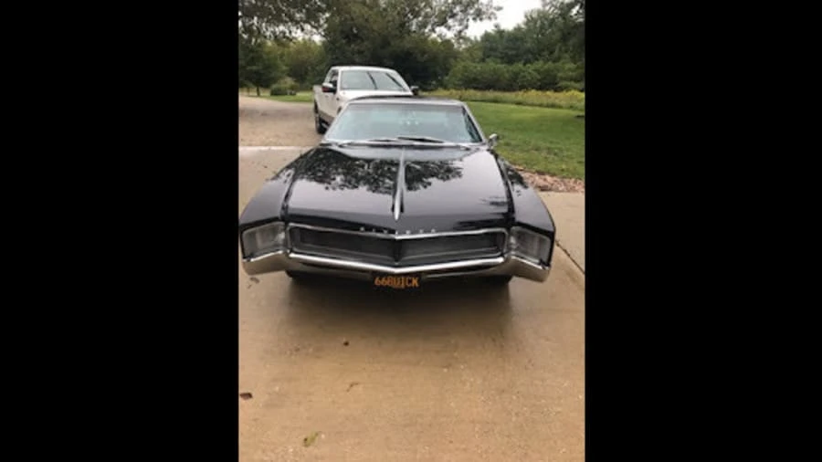 1966 Buick Riviera 2nd Gen - Image 5 of 9