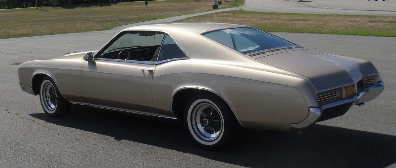 1966 Buick Riviera 2nd Gen - Image 30 of 31